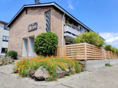 Main picture of 6200 14th Ave NW