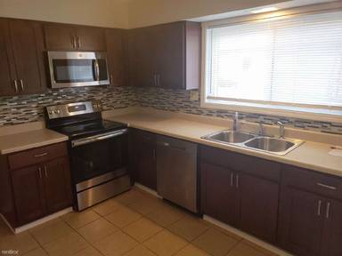 Main picture of 845 Richard St