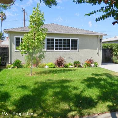 Main picture of 12627 Walsh Ave