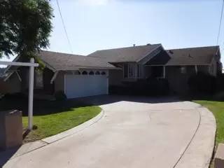 Main picture of 5745 Kenwood St