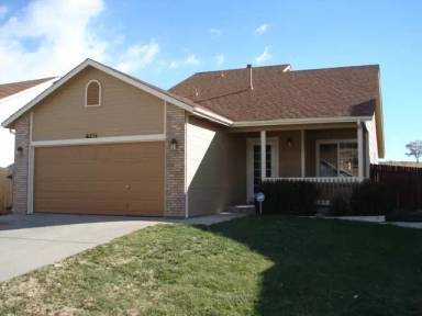 Main picture of 6231 Gossamer St