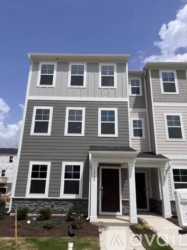 Main picture of 1725 Barrett Run Trl
