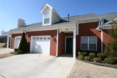 Main picture of 486 Shamrock Dr