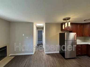 Main picture of 6755 Mission Gorge Rd
