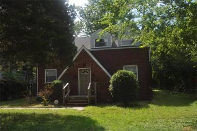 Main picture of 14 Old Fox Hill Rd