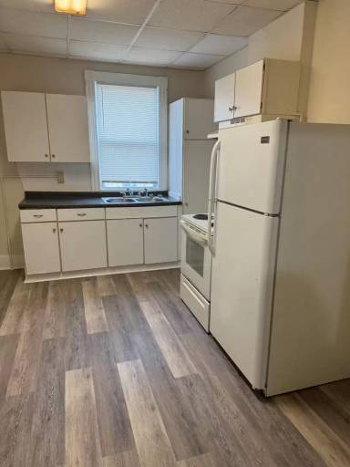 Main picture of 455 W Antietam St