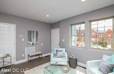 Main picture of 4809 3rd St NW