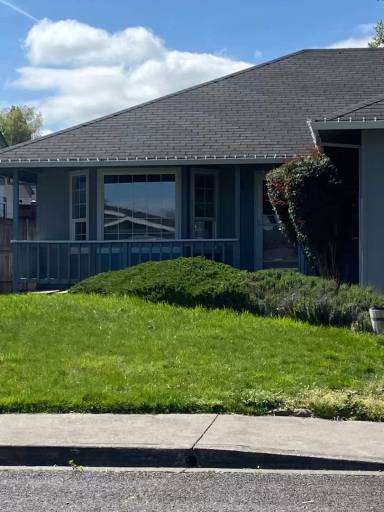 Main picture of 715 Aspen St