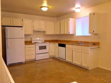Main picture of 568 W 1960 N