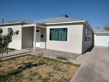 Main picture of 527 N 5th St