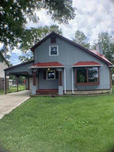 Main picture of 31 Boone Way St