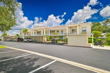 Main picture of 20641 Country Creek Dr