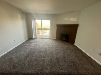 Main picture of 360 S Rosenberger Ave