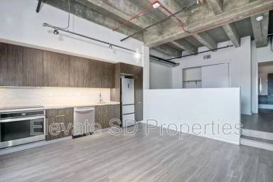 Main picture of 2466 1st Ave