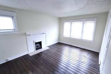 Main picture of 555 Brittain Rd