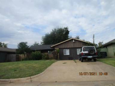 Main picture of 11201 N Blackwelder Ave