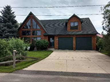 Main picture of 897 Coolidge Ave