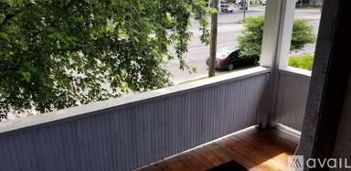 Main picture of 107 Broad Ave