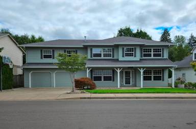Main picture of 1320 Hidden Creek Dr NE