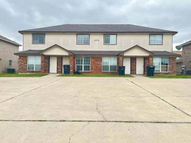 Main picture of 4404 Sylvia Dr