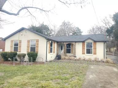 Main picture of 528 Judd Dr