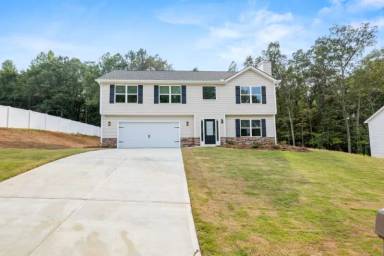 Main picture of 230 Belmont Park Dr