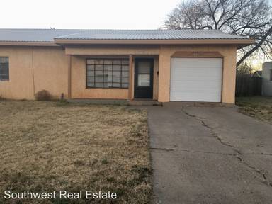 Main picture of 3008 Las Palomas Rd