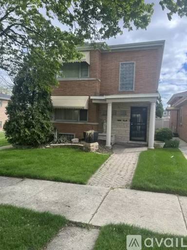 Main picture of 9339 S Calumet Ave