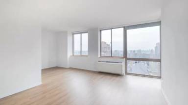 Main picture of 158 W 27th St