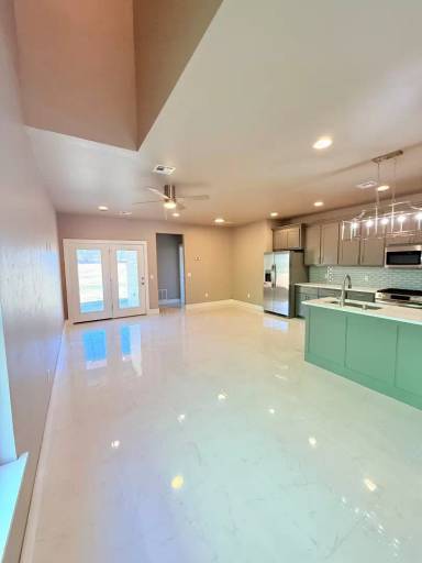 Main picture of 621 Abadan Dr