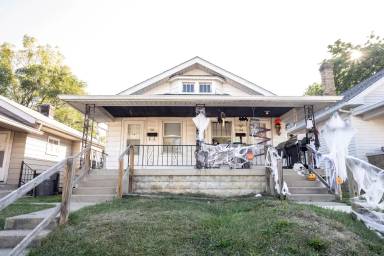 Main picture of 915 N Drexel Ave
