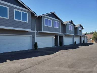 Main picture of 1877 Ahlers Ave