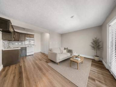 Main picture of 711 E Medio St