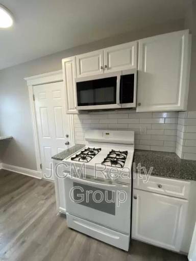 Main picture of 26 Harwood St