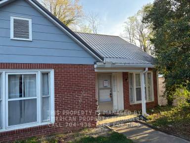 Main picture of 132 Lilly Ave