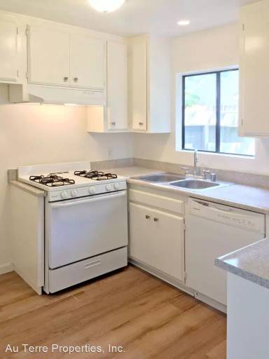 Main picture of 2536 Santa Ana Ave