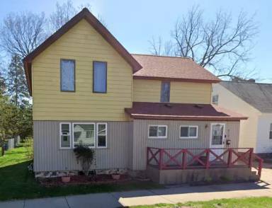 Main picture of 913 S 8th Ave
