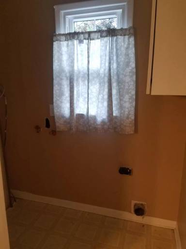 Main picture of 110 Amber Dr