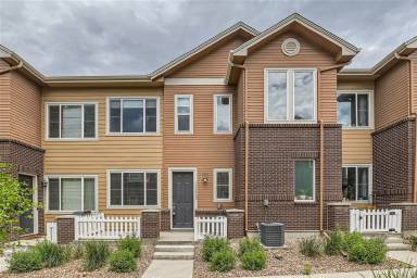 Main picture of 15456 W 64th Loop