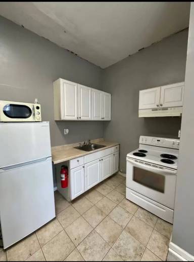 Main picture of 8906 W Chester Pike