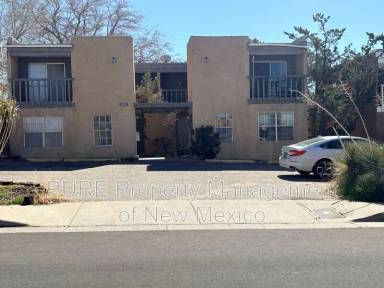 Main picture of 10912 Towner Ave NE