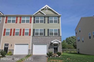 Main picture of Admirals Quay