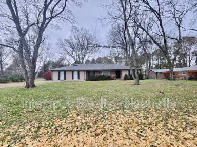 Main picture of 8124 Devens Dr