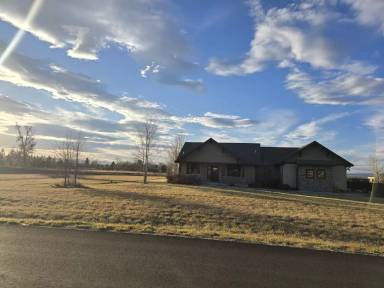 Main picture of 45 Spain Bridge Circle Dr