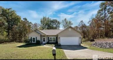 Main picture of 132 Ohio Dr