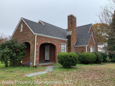 Main picture of 808 Lynchburg Ave