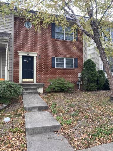 Main picture of 86 Effie Ln