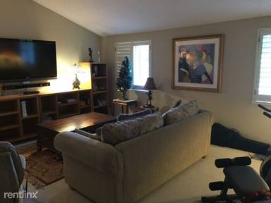 Main picture of 140 Pine Wood Ln