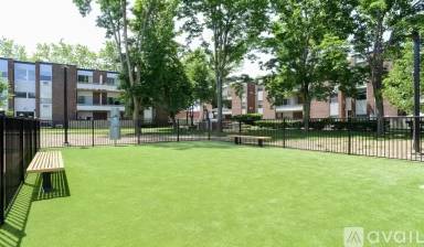 Main picture of Eagle Rock Apartments & Townhomes at Brighton