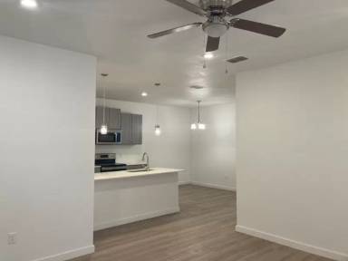 Main picture of 5706 Kemper St